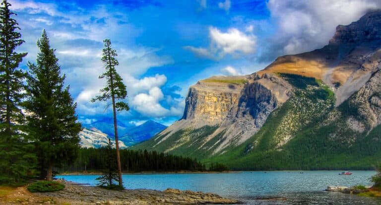 Banff National Park: A Haven for Outdoor Enthusiasts